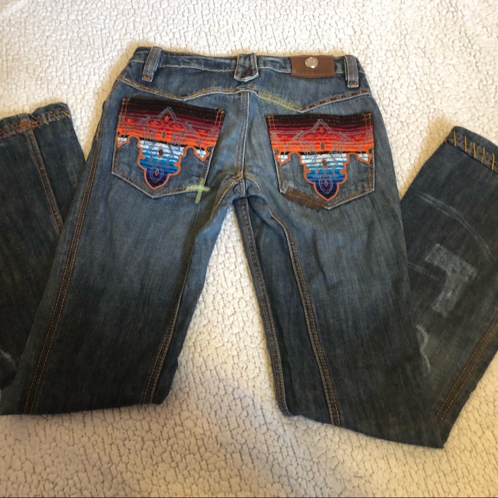💕Antik jeans embroidered pocket distressed 26